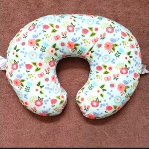 Boppy positioner pillow w/ floral cover